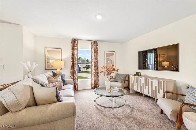 5003 Gunn CIR, Labelle, FL 33935