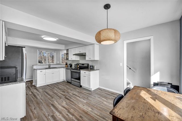 25641 Glenbrook Boulevard, Euclid, OH 44117