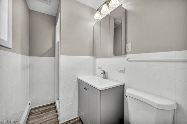 25641 Glenbrook Boulevard, Euclid, OH 44117