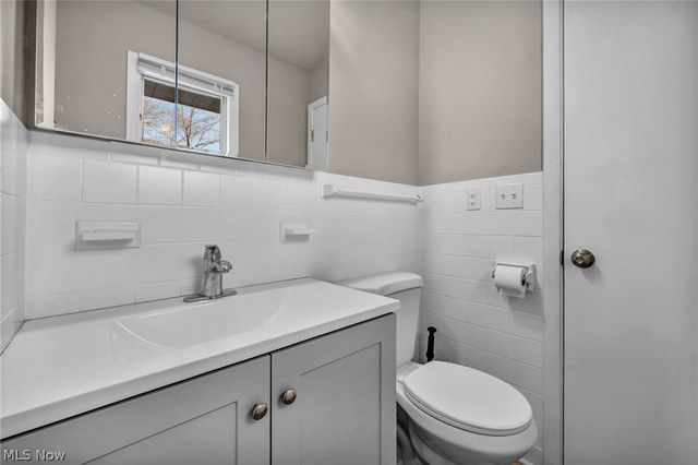 25641 Glenbrook Boulevard, Euclid, OH 44117