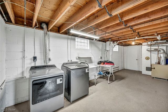 25641 Glenbrook Boulevard, Euclid, OH 44117