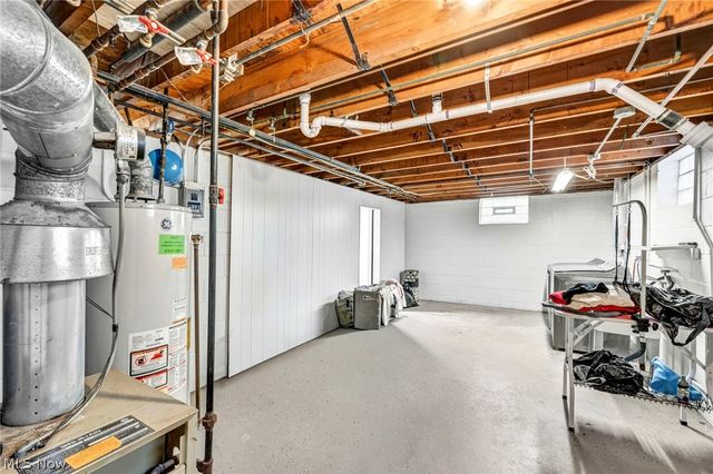 25641 Glenbrook Boulevard, Euclid, OH 44117