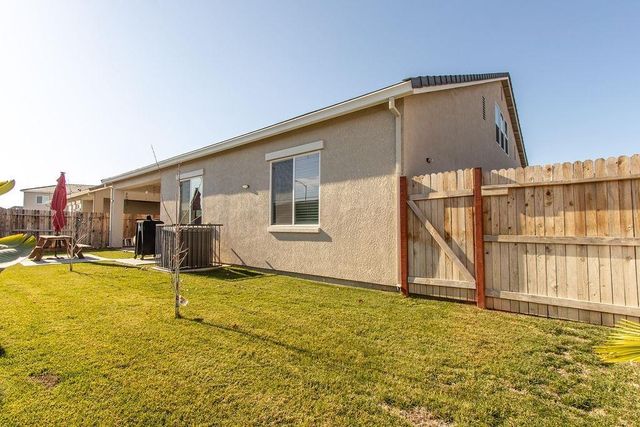 2354 Ruthie Ave, Manteca, CA 95337