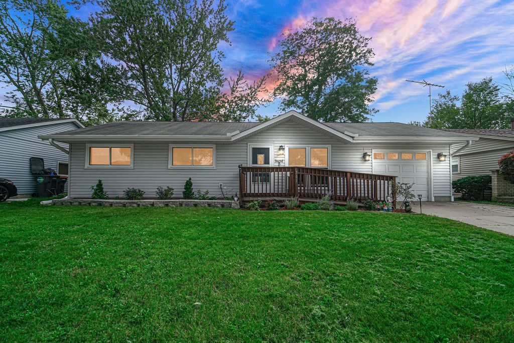 741 Surrey Drive, Streamwood, IL 60107 — exterior