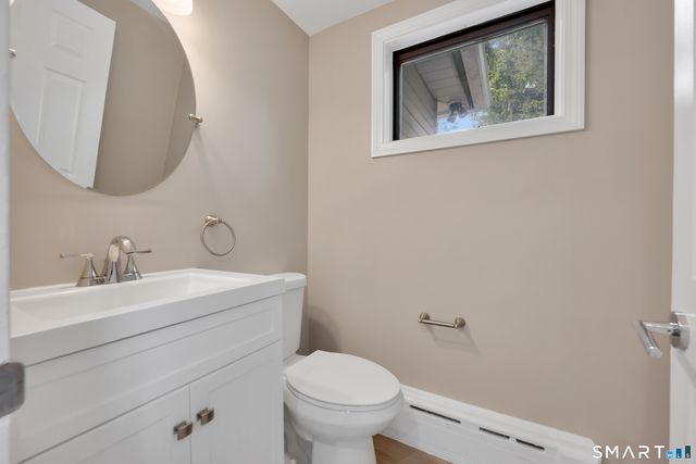 135 Greenwood Avenue, Waterbury, CT 06704