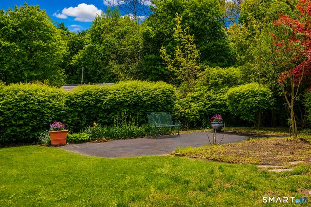 135 Greenwood Avenue, Waterbury, CT 06704