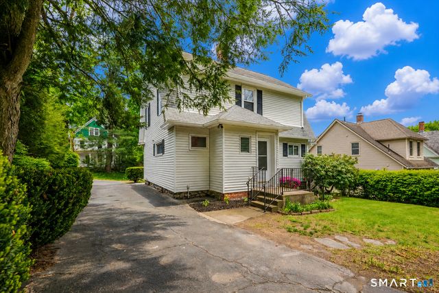 135 Greenwood Avenue, Waterbury, CT 06704