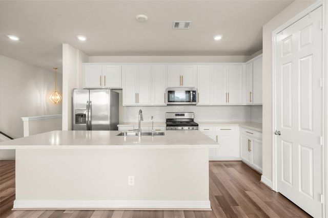 18223 Crystal Knoll Drive, Cypress, TX 77433