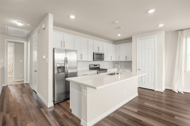 18223 Crystal Knoll Drive, Cypress, TX 77433
