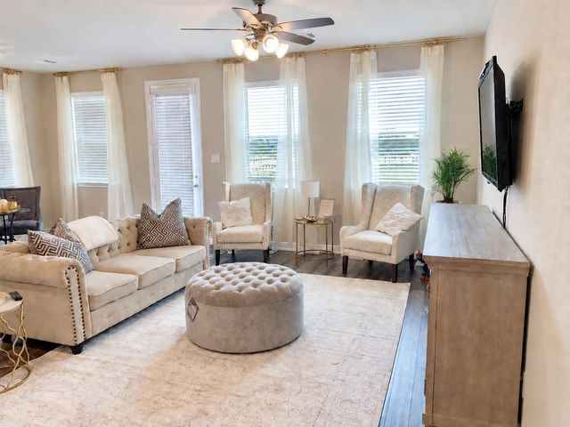 18223 Crystal Knoll Drive, Cypress, TX 77433