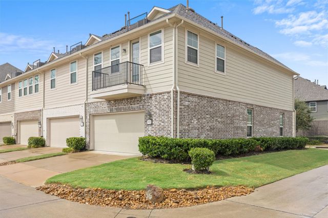 18223 Crystal Knoll Drive, Cypress, TX 77433