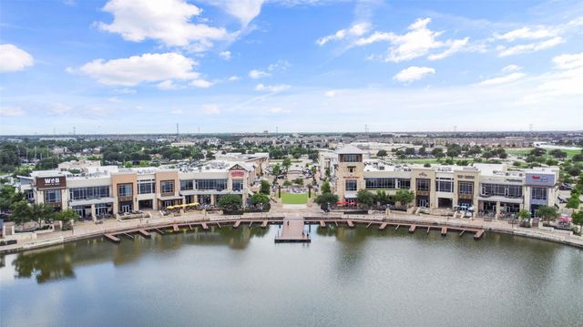 18223 Crystal Knoll Drive, Cypress, TX 77433