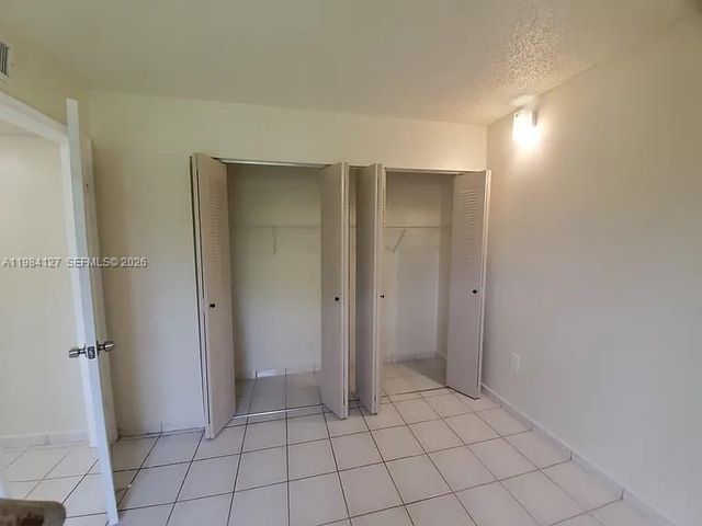 10885 NW 7th St 21-33, Miami, FL 33172