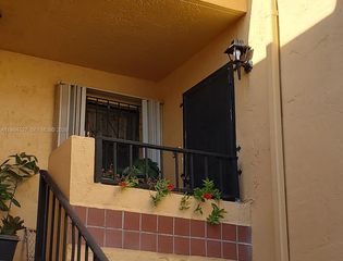 10885 NW 7th St 21-33, Miami, FL 33172