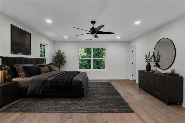 299 Flowers Place NW, Atlanta, GA 30314