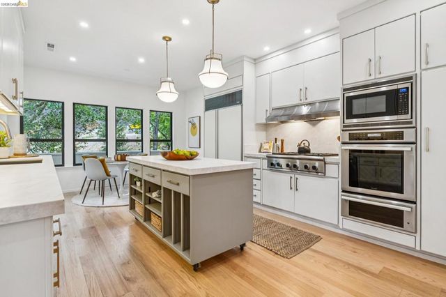 51 Glen Alpine Rd, Piedmont, CA 94611