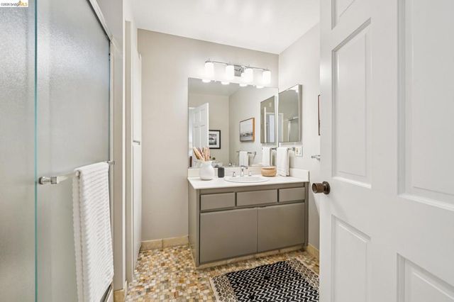 51 Glen Alpine Rd, Piedmont, CA 94611