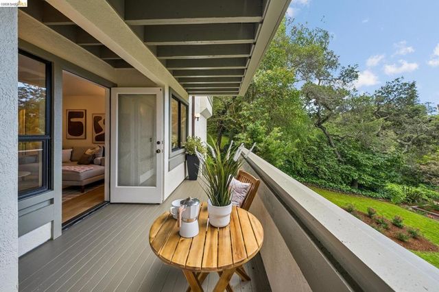 51 Glen Alpine Rd, Piedmont, CA 94611