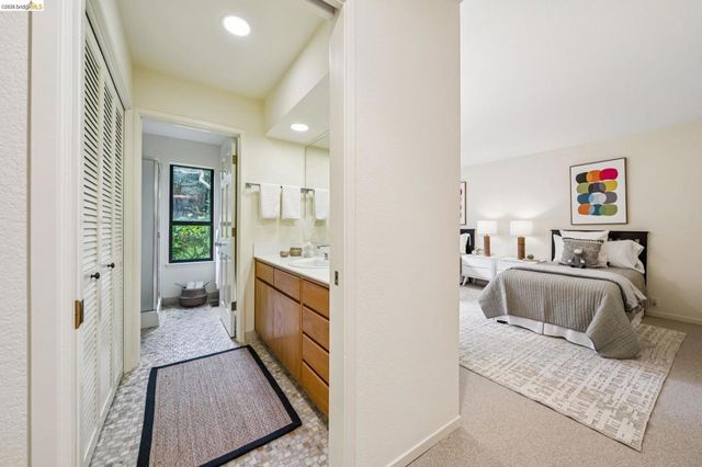 51 Glen Alpine Rd, Piedmont, CA 94611