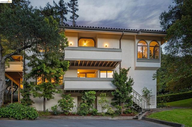 51 Glen Alpine Rd, Piedmont, CA 94611
