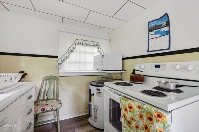 281 Cleverdale Road, Queensbury, NY 12804