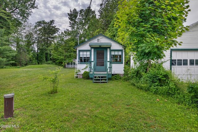 281 Cleverdale Road, Queensbury, NY 12804