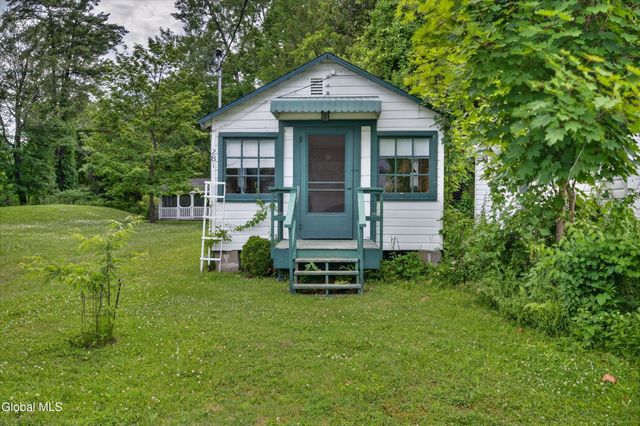 281 Cleverdale Road, Queensbury, NY 12804