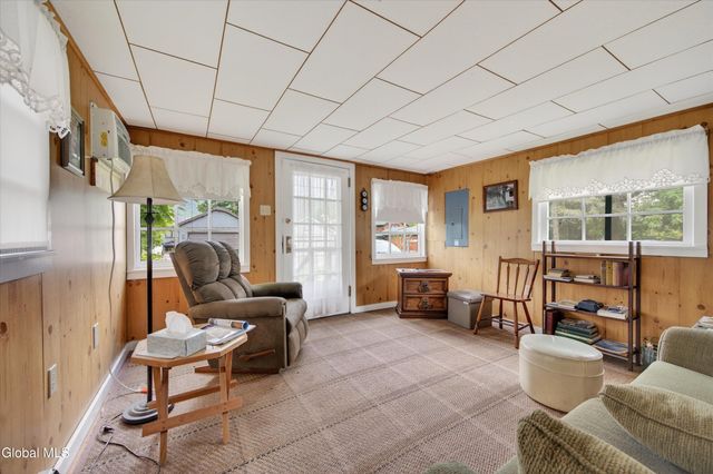 281 Cleverdale Road, Queensbury, NY 12804