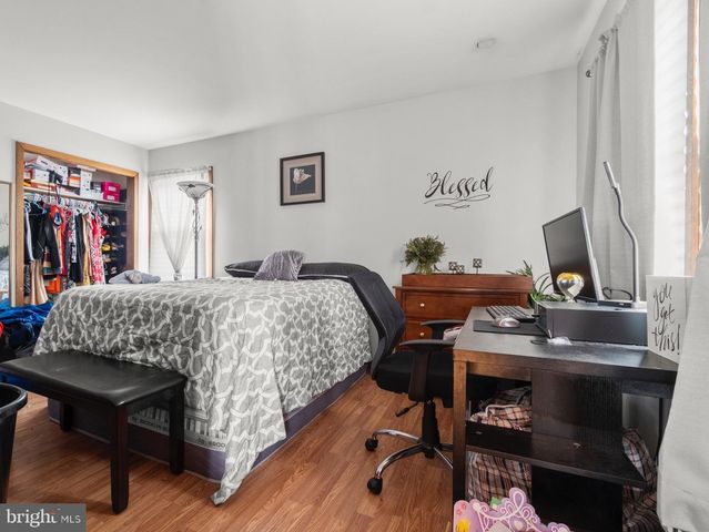 245 MOTT AVE, Burlington, NJ 08016