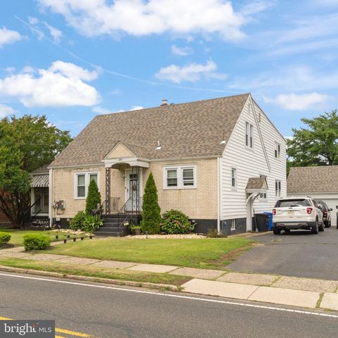 245 MOTT AVE, Burlington, NJ 08016