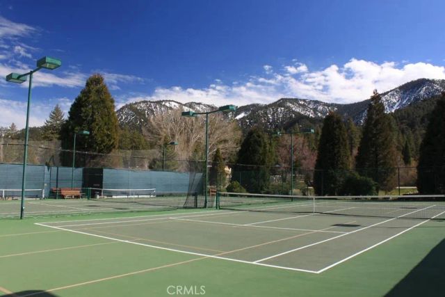 1613 Lassen Way, Pine Mountain Club, CA 93222