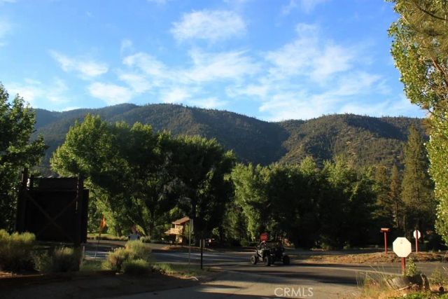 1613 Lassen Way, Pine Mountain Club, CA 93222