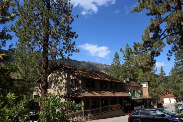 1613 Lassen Way, Pine Mountain Club, CA 93222