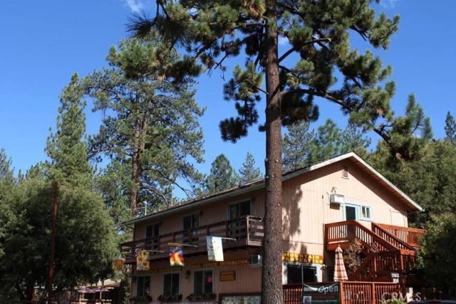 1613 Lassen Way, Pine Mountain Club, CA 93222