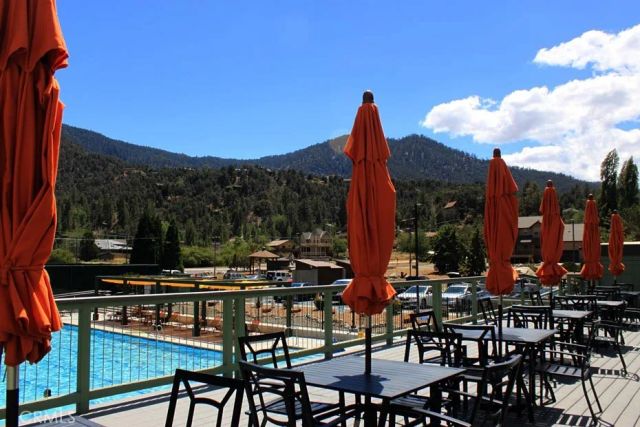 1613 Lassen Way, Pine Mountain Club, CA 93222