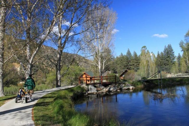 1613 Lassen Way, Pine Mountain Club, CA 93222