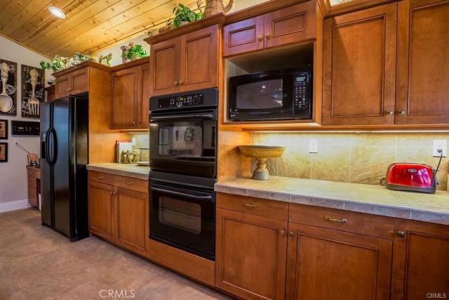 1613 Lassen Way, Pine Mountain Club, CA 93222