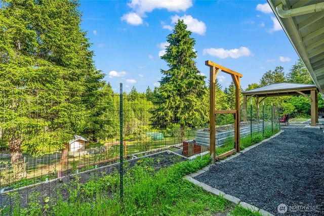600 E Probert Road, Shelton, WA 98584