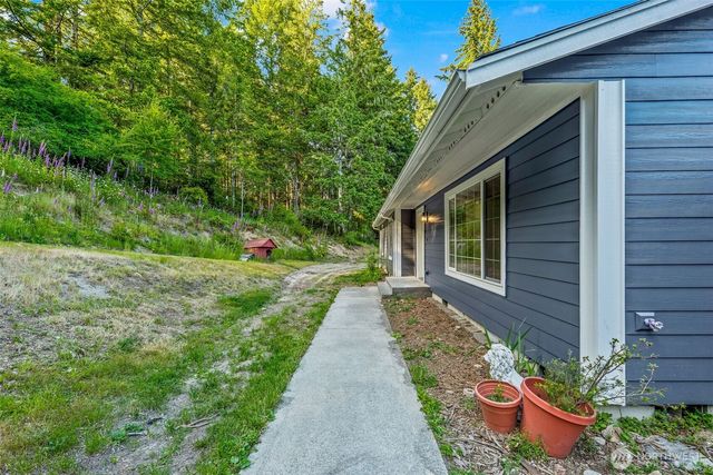 600 E Probert Road, Shelton, WA 98584