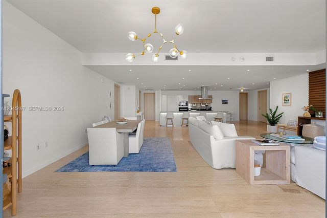 1000 Brickell Plz PH5403, Miami, FL 33131