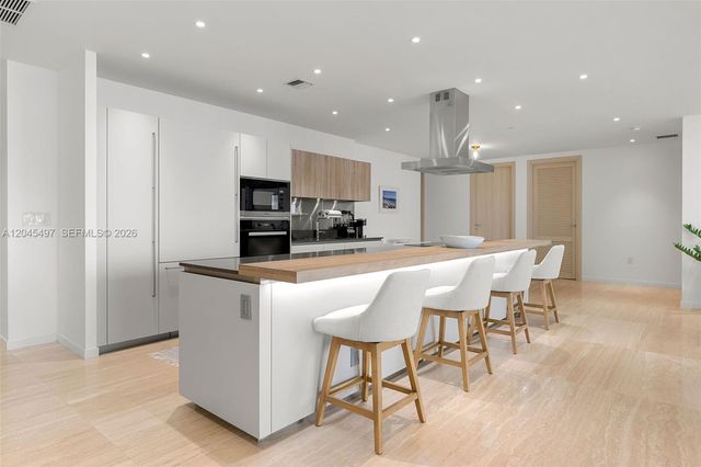 1000 Brickell Plz PH5403, Miami, FL 33131