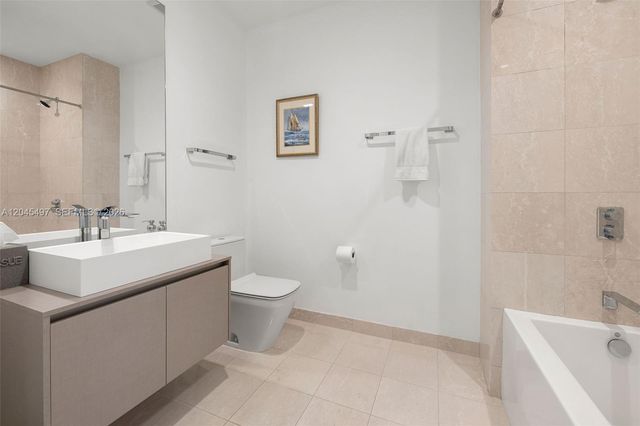 1000 Brickell Plz PH5403, Miami, FL 33131