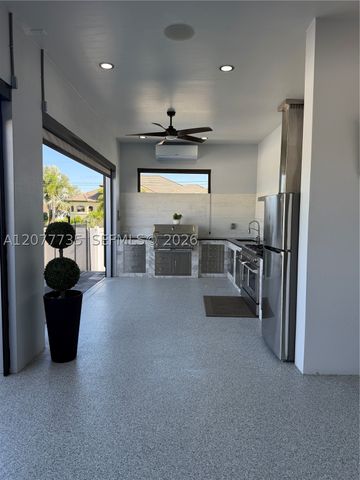 910 NW 38th AVE, Cape Coral, FL 33993