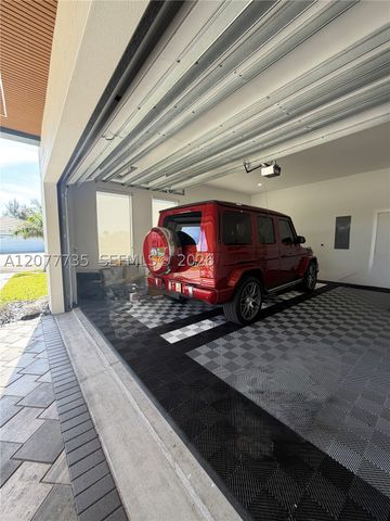 910 NW 38th AVE, Cape Coral, FL 33993