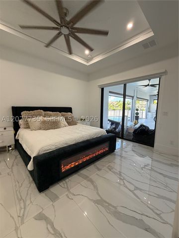 910 NW 38th AVE, Cape Coral, FL 33993