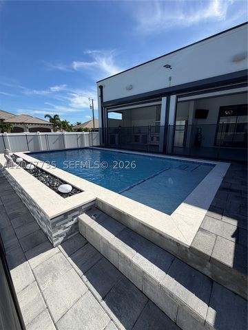 910 NW 38th AVE, Cape Coral, FL 33993