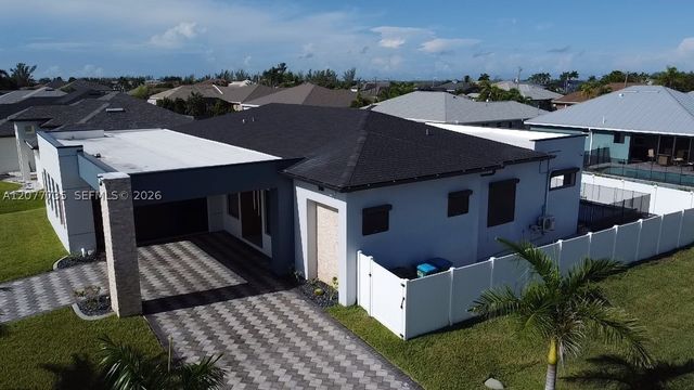 910 NW 38th AVE, Cape Coral, FL 33993