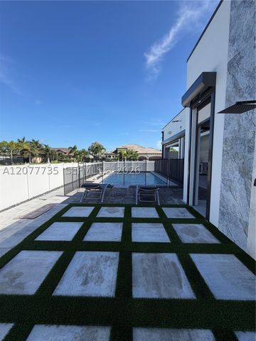910 NW 38th AVE, Cape Coral, FL 33993