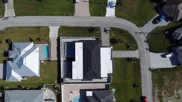 910 NW 38th AVE, Cape Coral, FL 33993