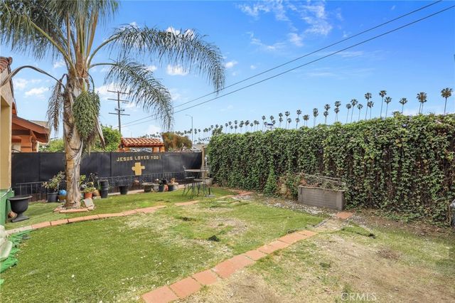 1159 W 54th Street, Los Angeles, CA 90037